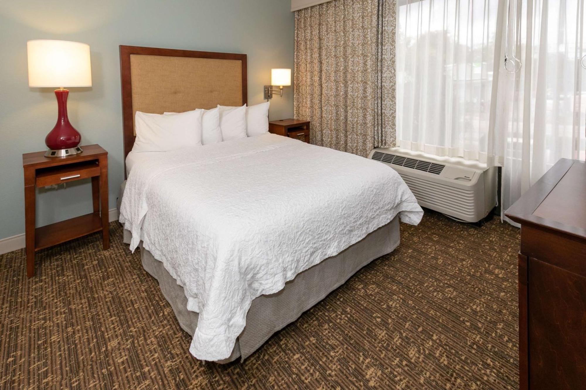 Hampton & Nashville-green Hills Hotel