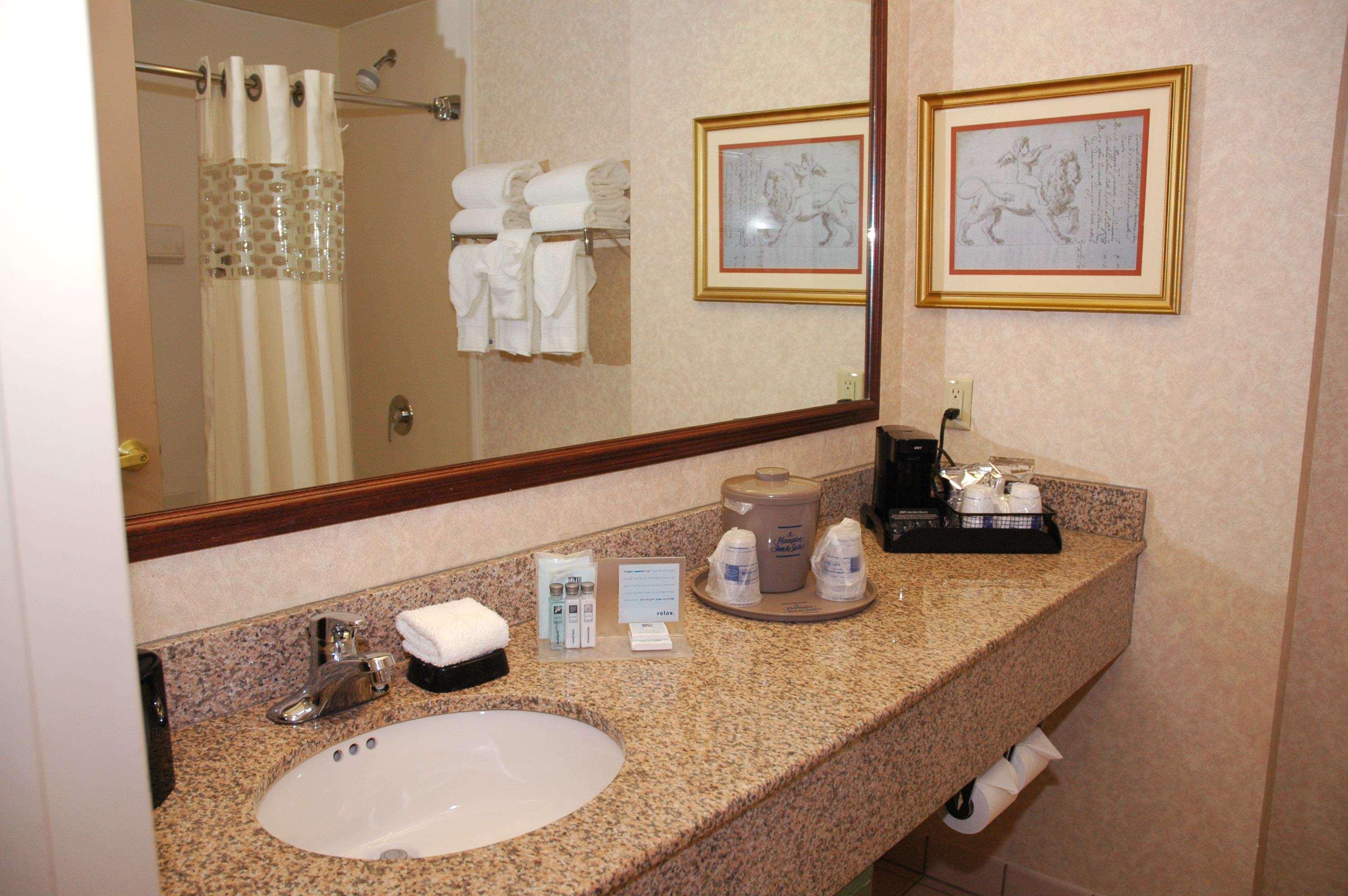 Hampton & Nashville-green Hills 3*